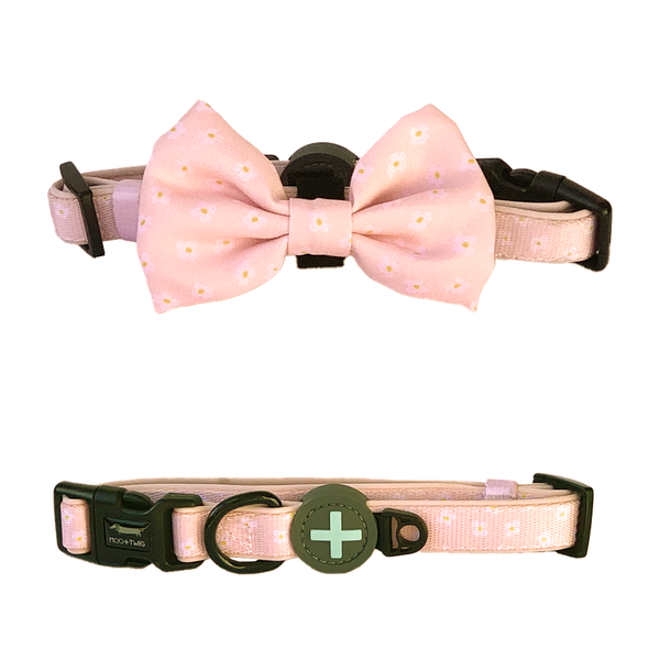 Peach Dog Collar with Bow Tie and Daisies designed in Australia with removable bow tie. Suitable dog collar for small to medium sized dogs.
